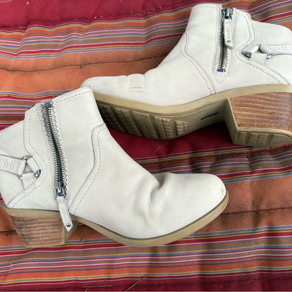 Teva Shoes - Teva Cream Ankle Booties with Zipper Detail
